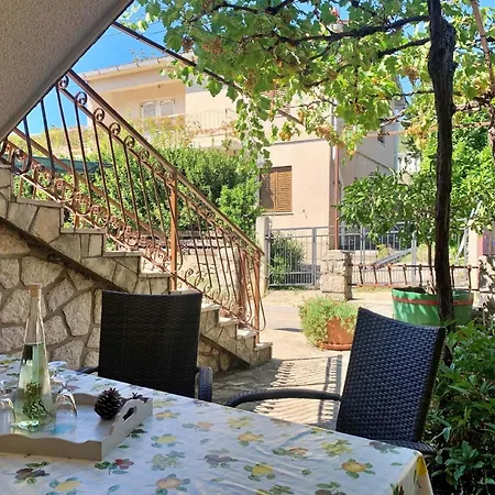 Daire Ferienwohnung Fur 4 Personen Ca 40 Qm In Cizici, Kvarner Bucht Krk Čižići